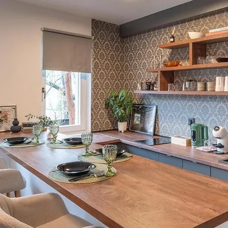 Nana's Atelier In The Old Town 公寓 *