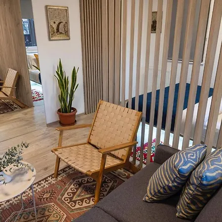 Nana's Atelier In The Old Town * 塞拉耶佛